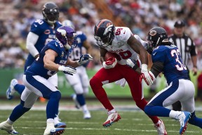 天气影响航班，比赛日程被动调整，天气航班延误会赔钱吗